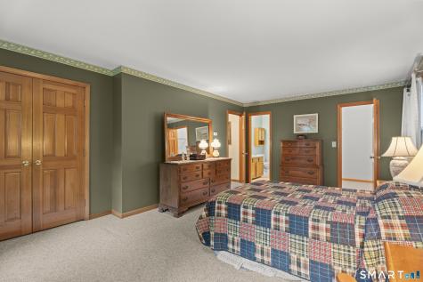 26 Greenwood Circle Seymour CT 06483