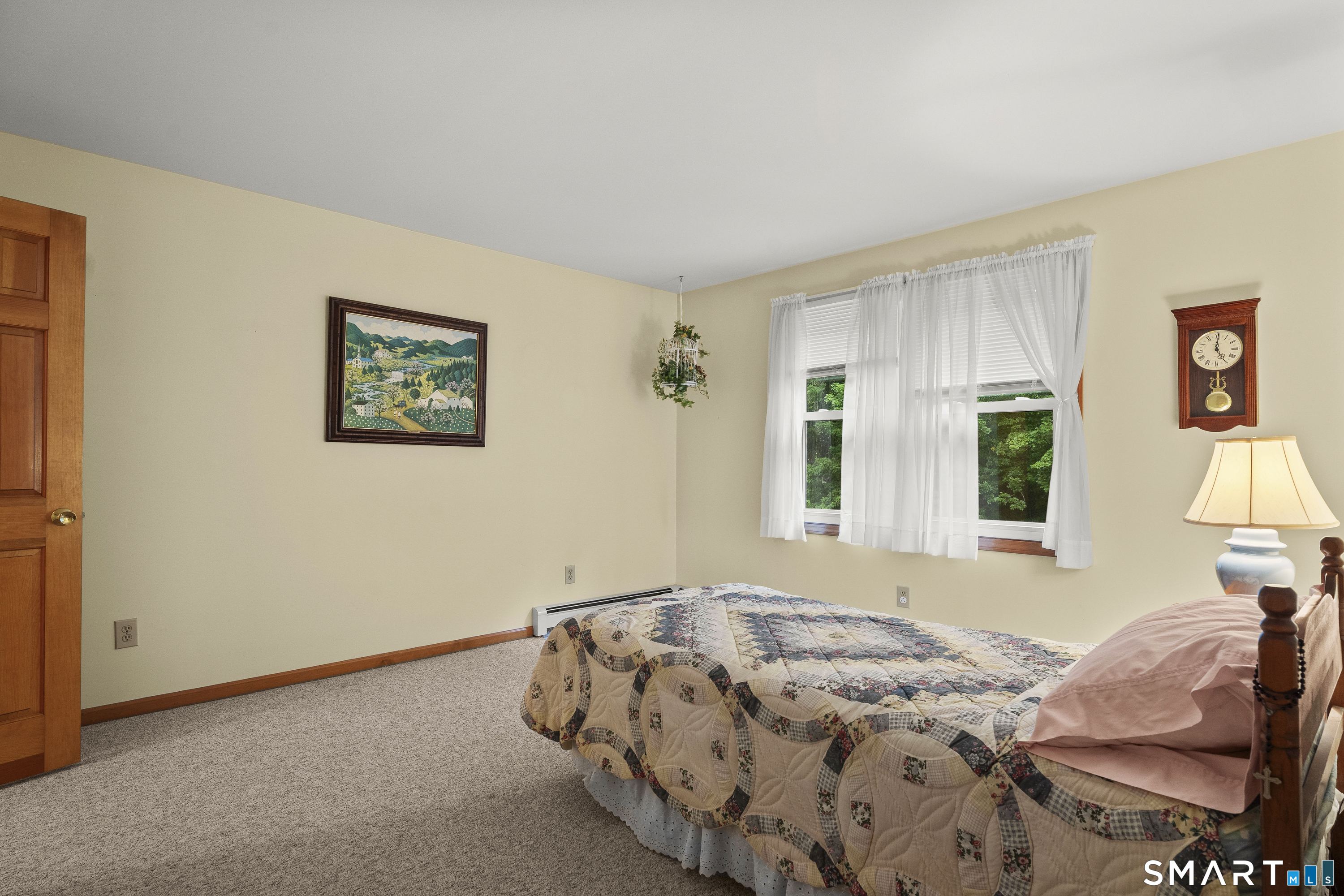26 Greenwood Circle Seymour CT 06483