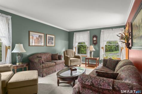 26 Greenwood Circle Seymour CT 06483