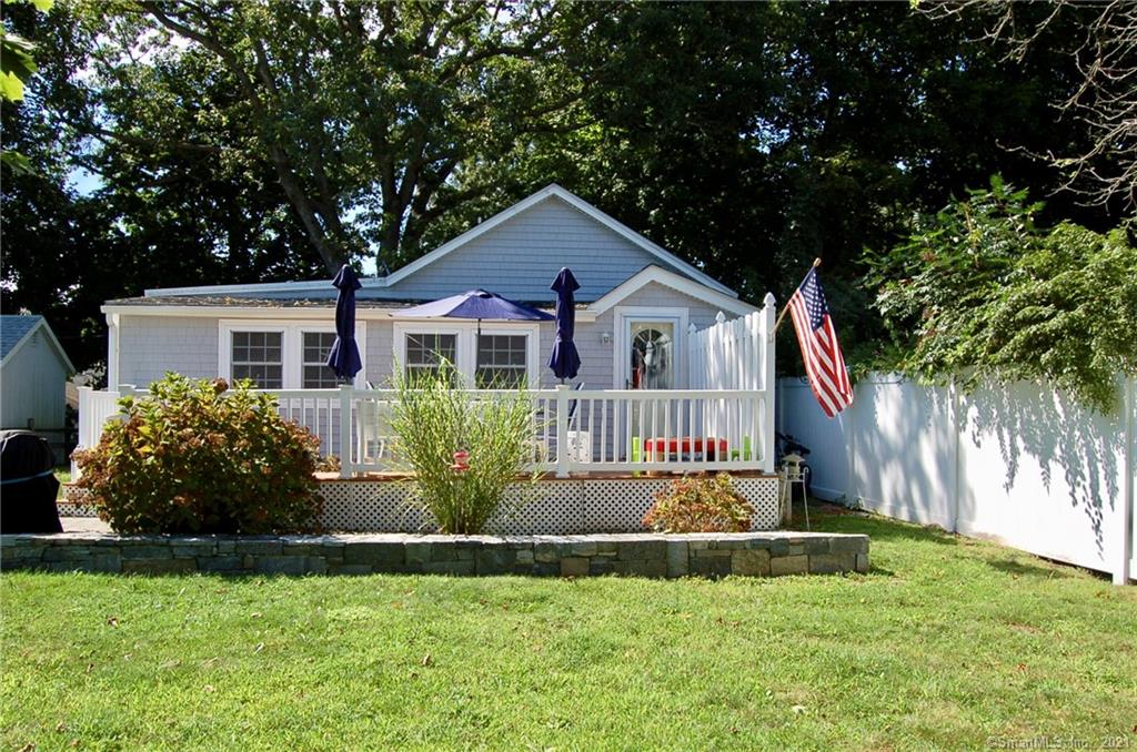 5 Hartford Avenue Old Lyme CT 06371