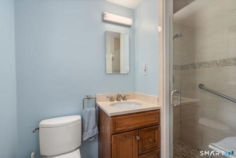 4 Sandpiper Drive Bloomfield CT 06002