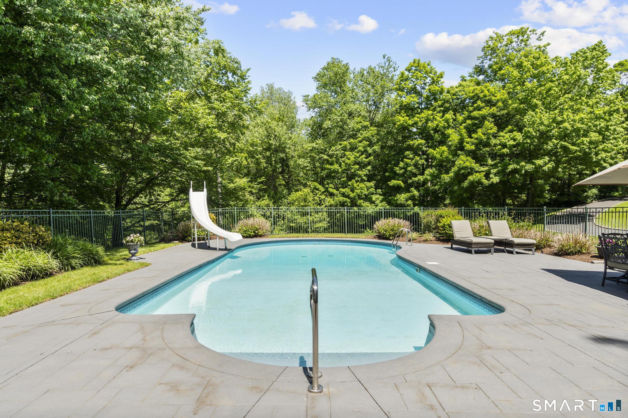 7 Hannah Lane Monroe CT 06468