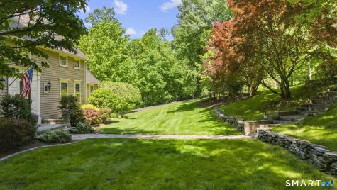 7 Hannah Lane Monroe CT 06468
