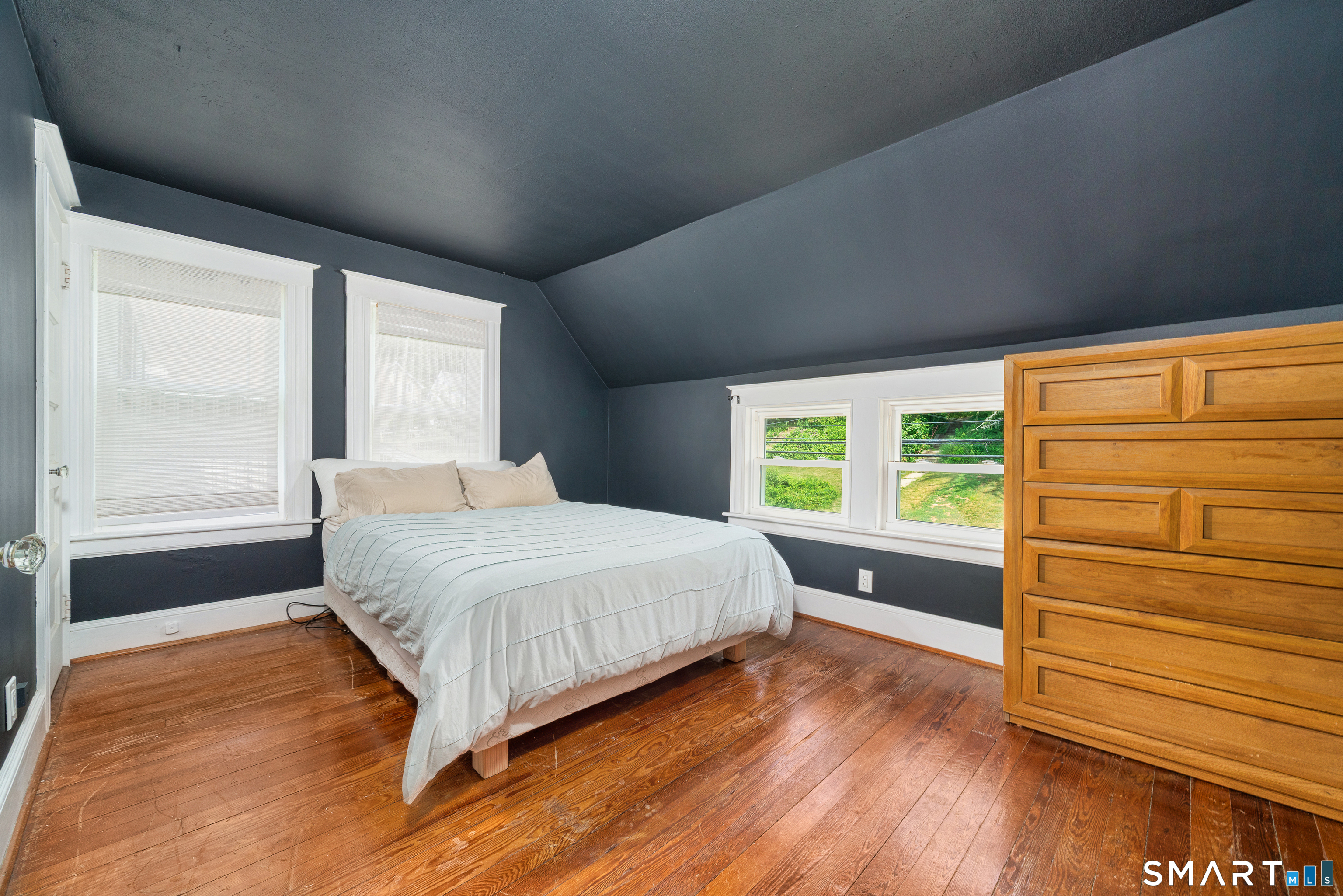 77 Commonwealth Avenue New Britain CT 06053