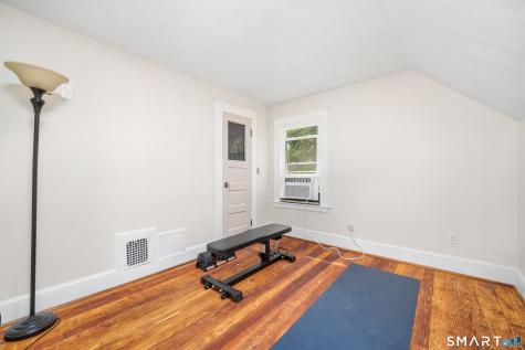 77 Commonwealth Avenue New Britain CT 06053