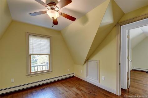 186 Raymond Road West Hartford CT 06107