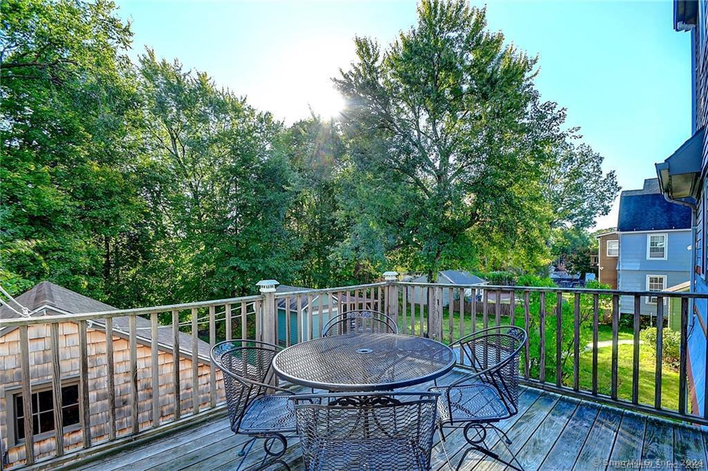 186 Raymond Road West Hartford CT 06107