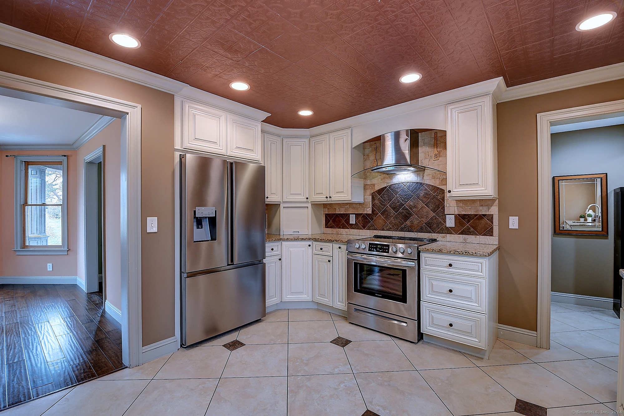 186 Raymond Road West Hartford CT 06107