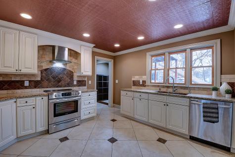 186 Raymond Road West Hartford CT 06107