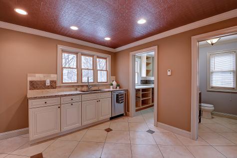 186 Raymond Road West Hartford CT 06107
