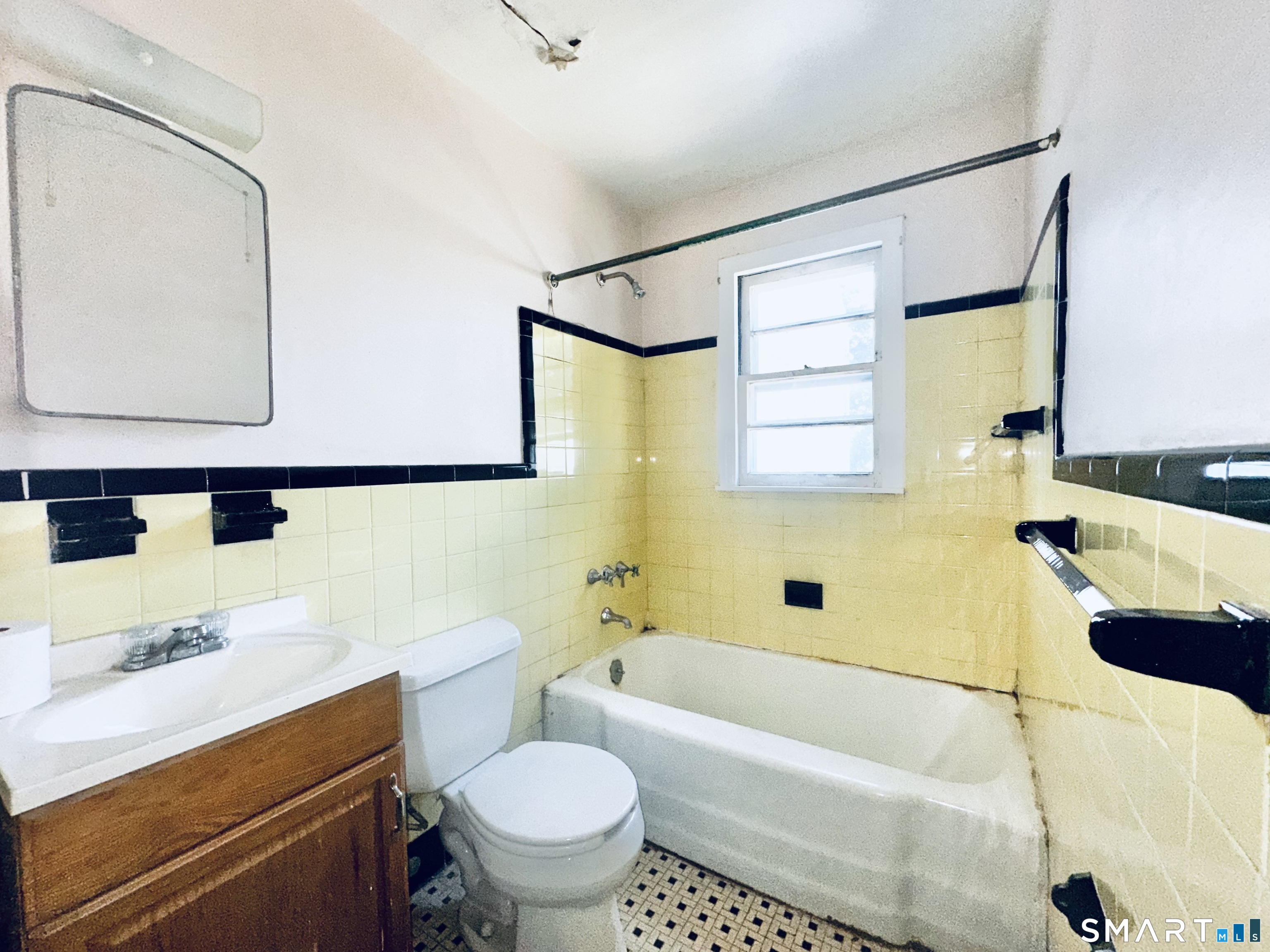 375 Franklin Avenue Stratford CT 06614
