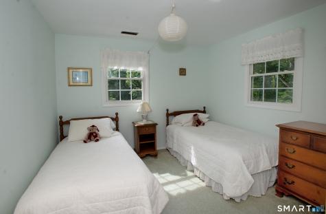 85 Mountain Road Redding CT 06896