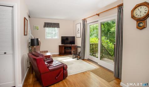 85 Mountain Road Redding CT 06896