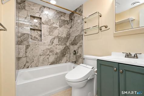556 Pepper Street Monroe CT 06468