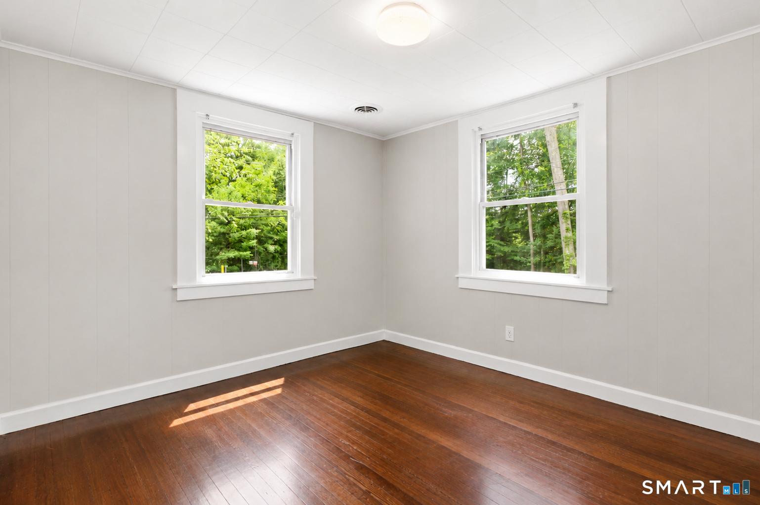 556 Pepper Street Monroe CT 06468