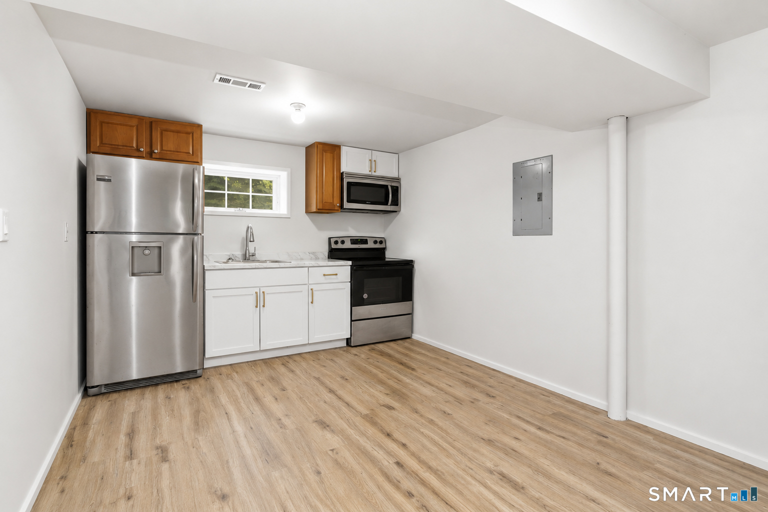 556 Pepper Street Monroe CT 06468