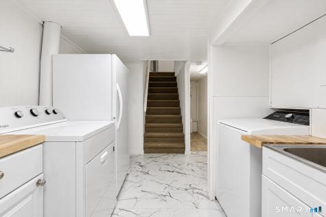 556 Pepper Street Monroe CT 06468