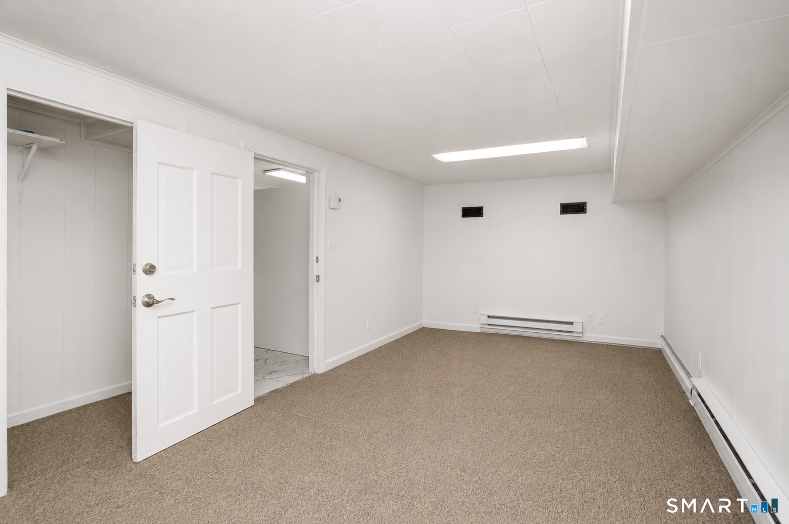 556 Pepper Street Monroe CT 06468