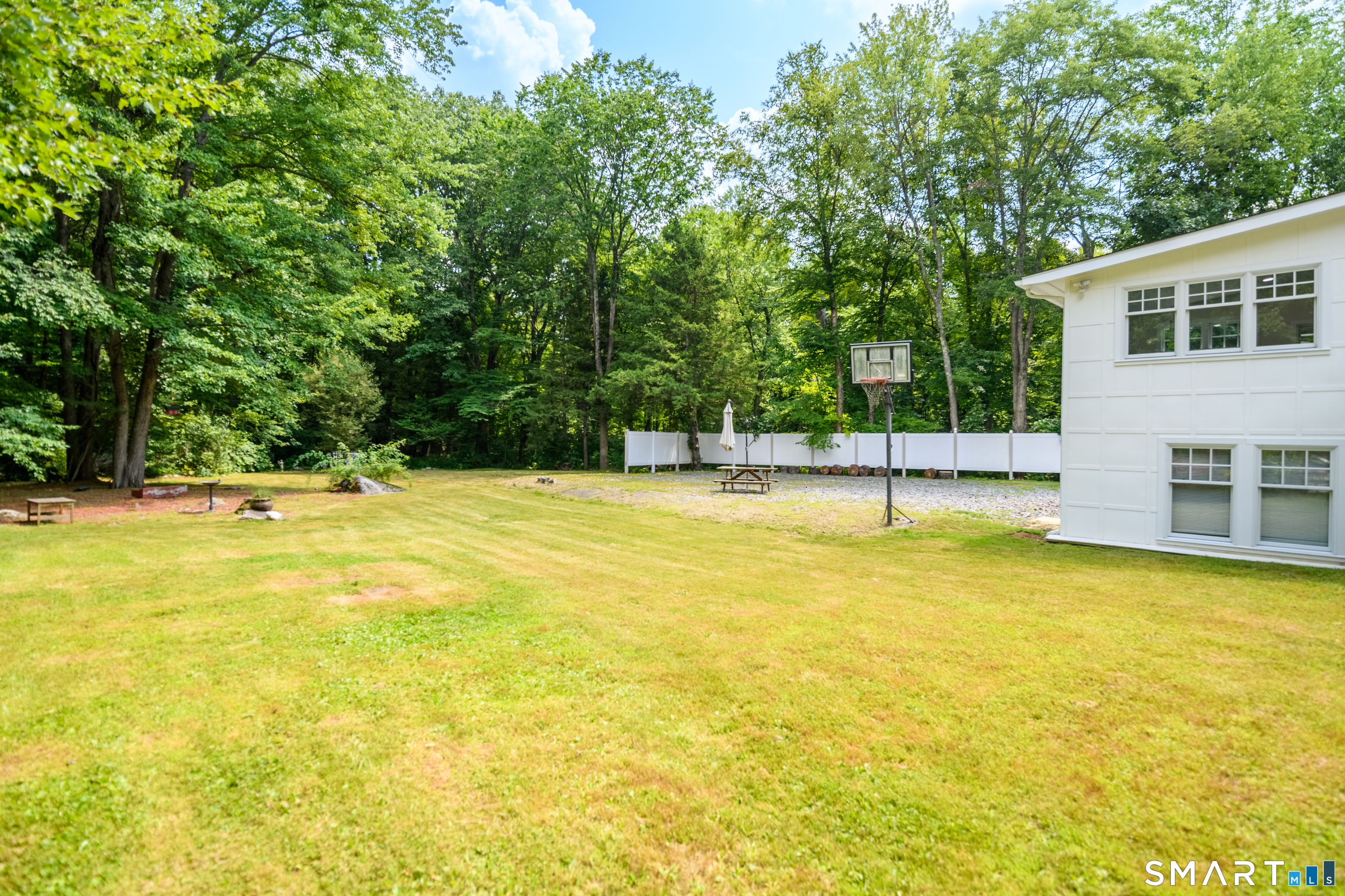 556 Pepper Street Monroe CT 06468