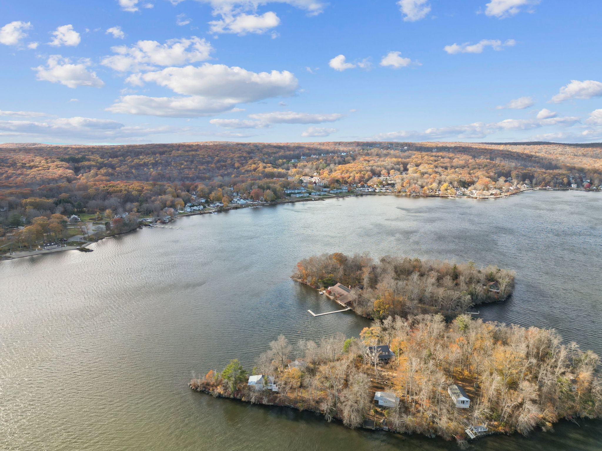 18 Lake Boulevard East Hampton CT 06424