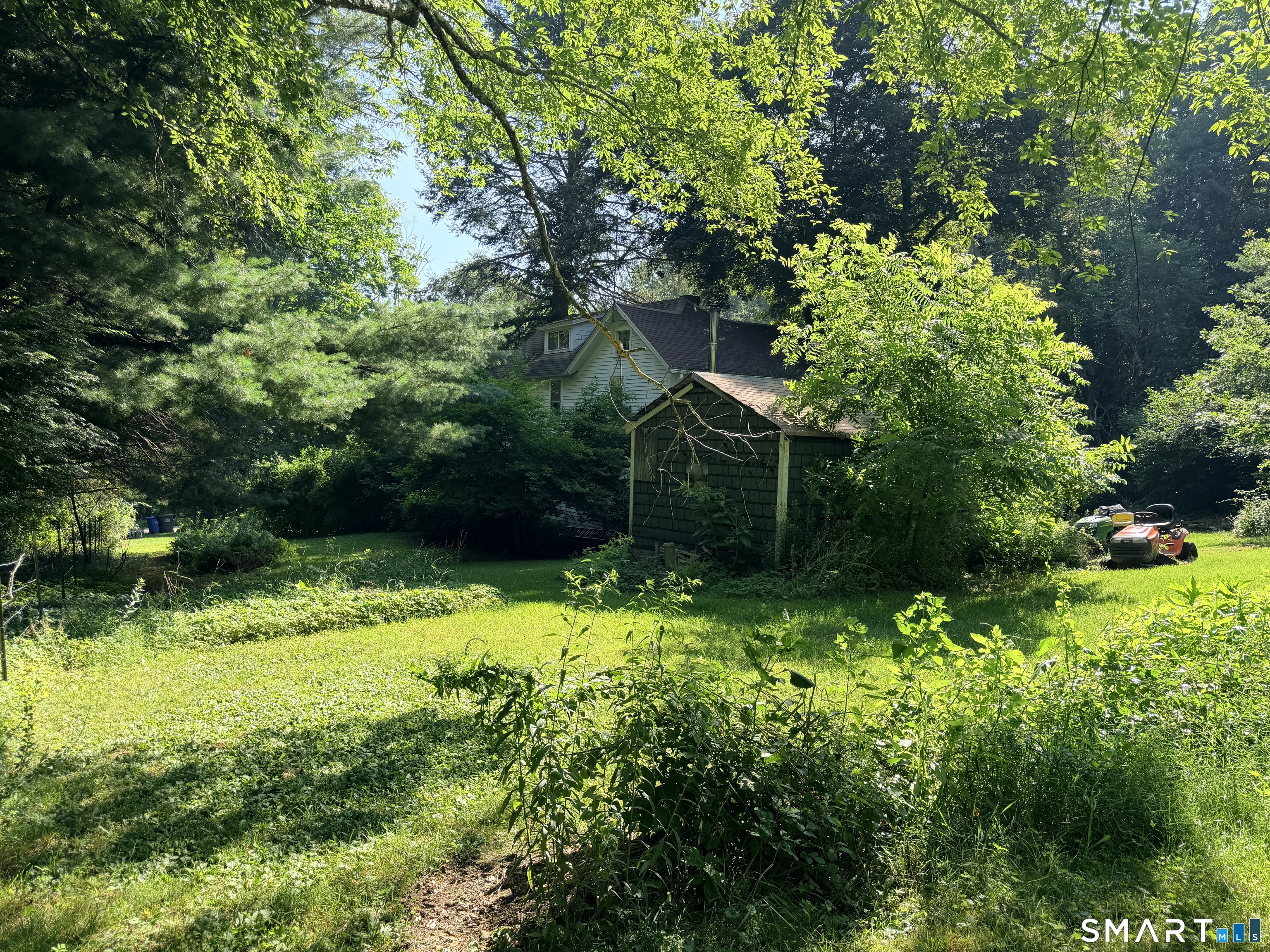 69 Station Road Hampton CT 06247