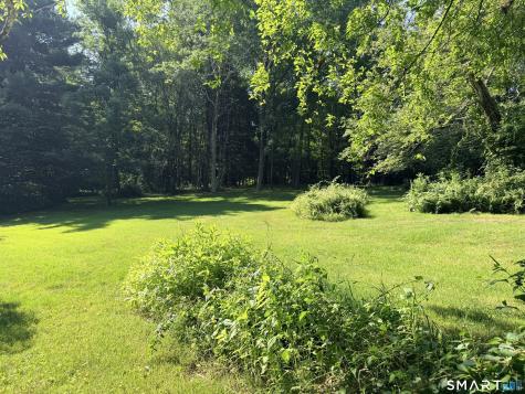 69 Station Road Hampton CT 06247