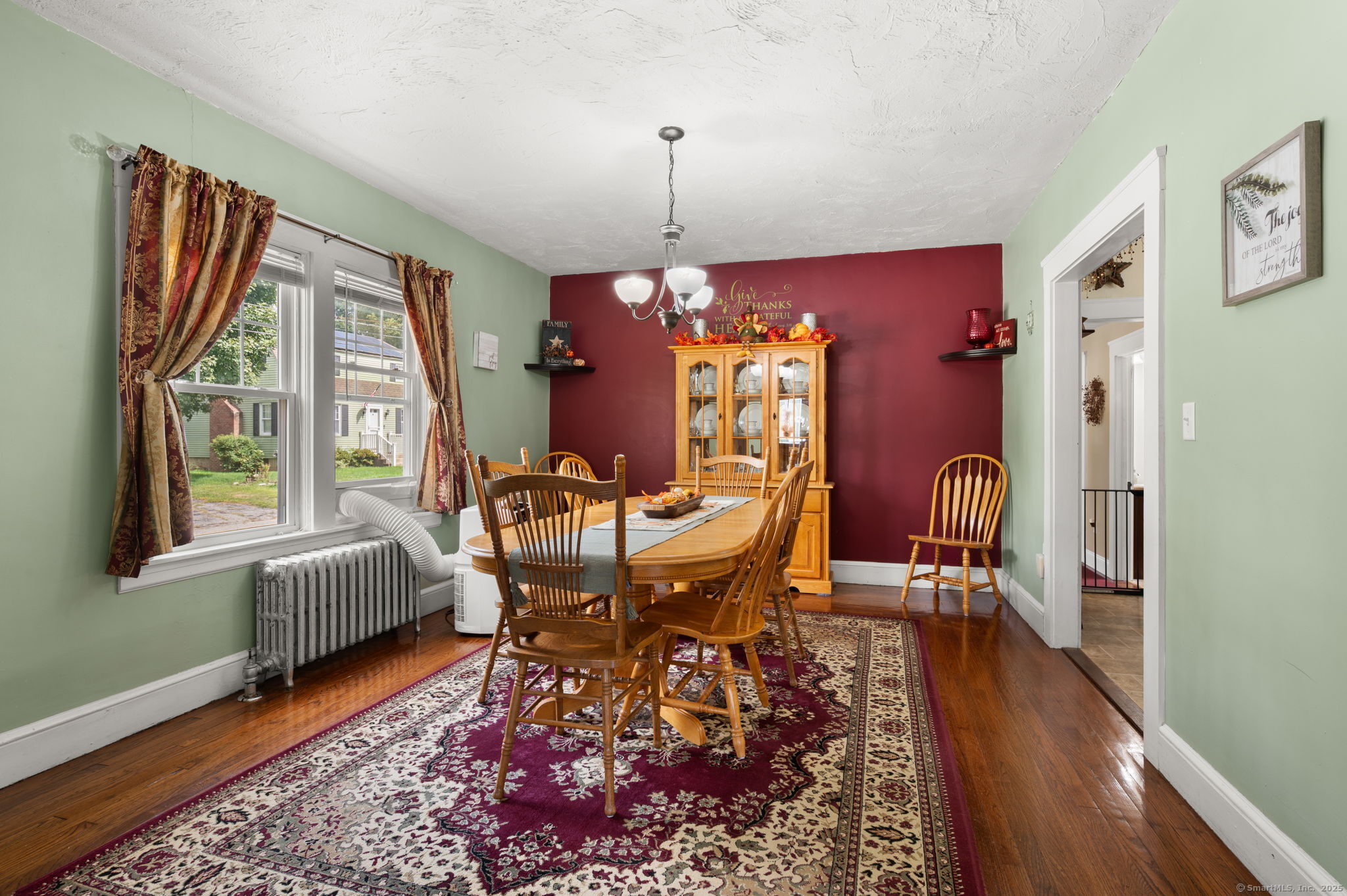 860 North Main Street Killingly CT 06239