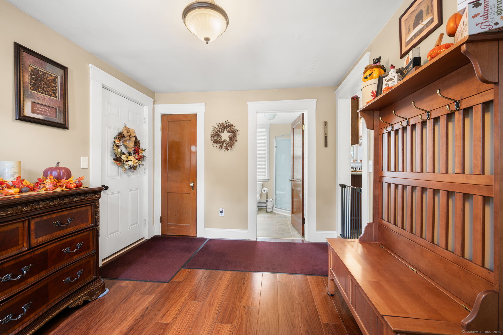 860 North Main Street Killingly CT 06239