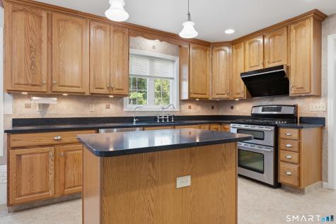 3 Old Oak Road Norwich CT 06360