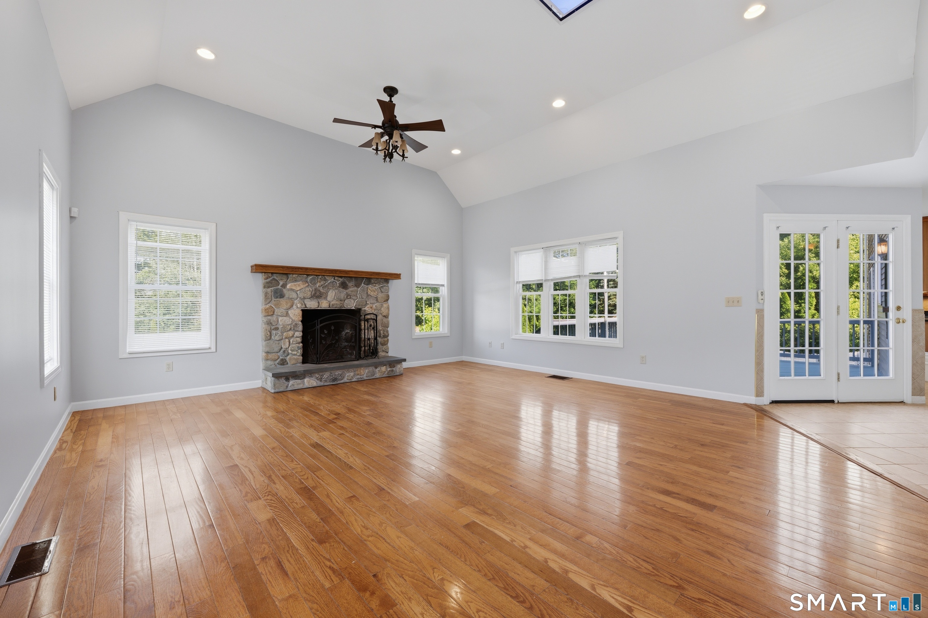 3 Old Oak Road Norwich CT 06360