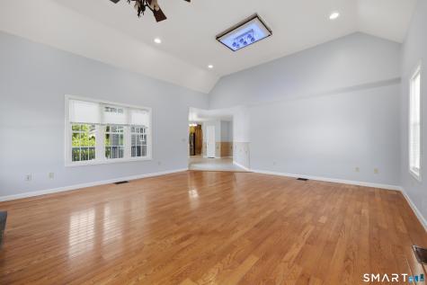 3 Old Oak Road Norwich CT 06360