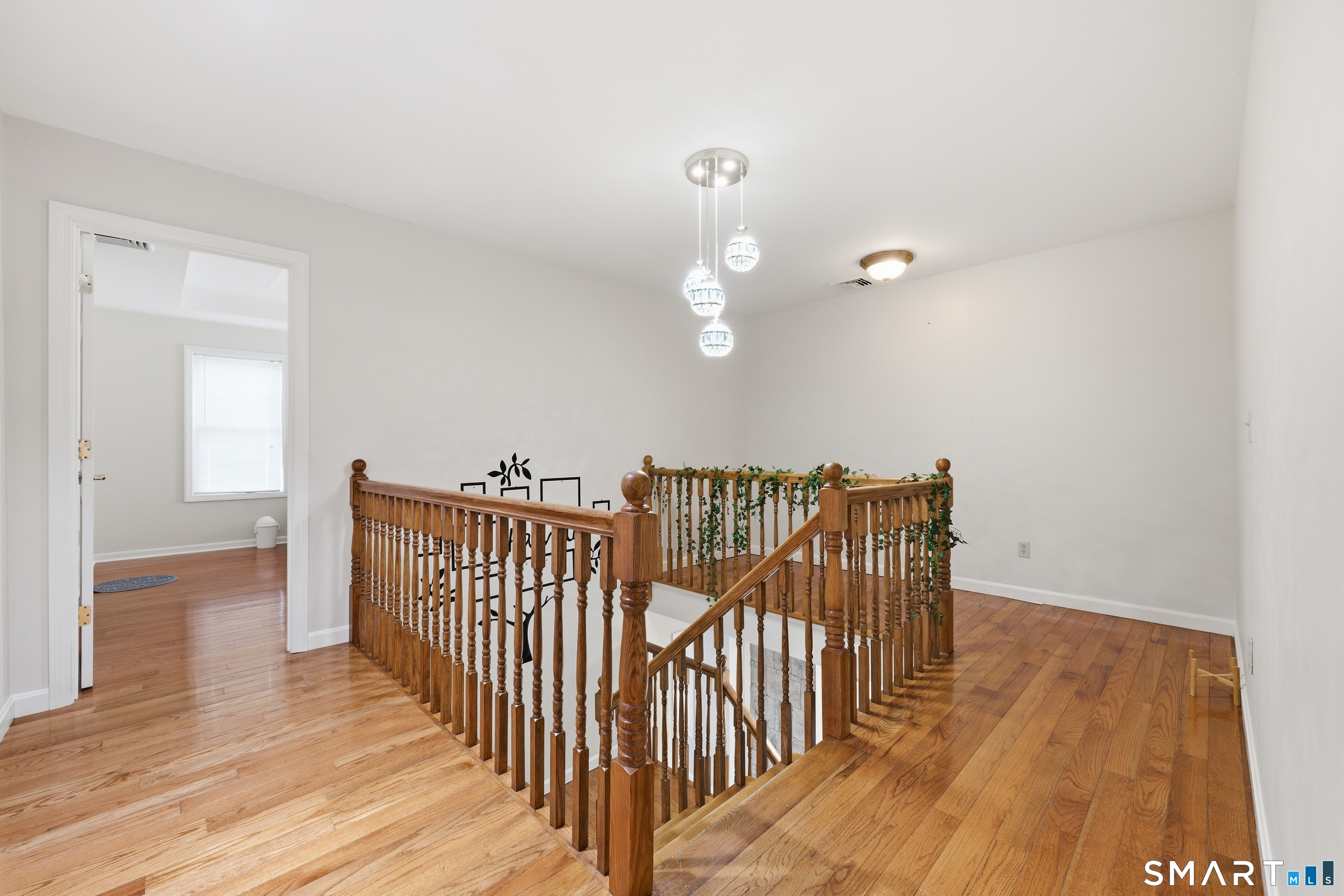 3 Old Oak Road Norwich CT 06360