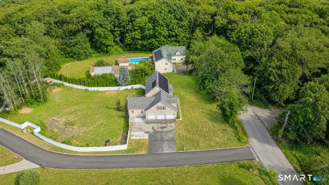 3 Old Oak Road Norwich CT 06360