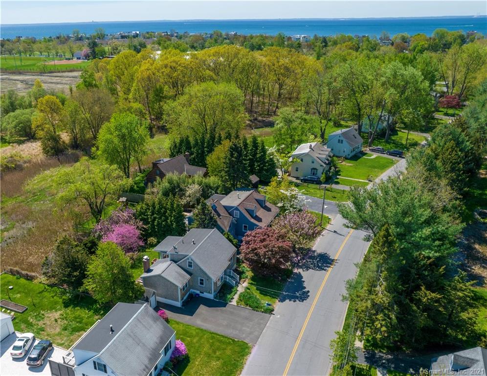 927 South Pine Creek Road Fairfield CT 06824