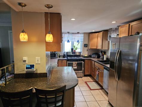 79 Roosevelt Avenue Norwich CT 06360