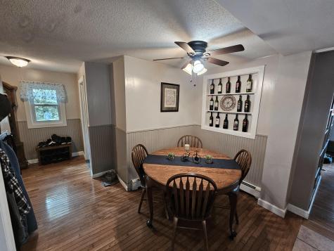 79 Roosevelt Avenue Norwich CT 06360