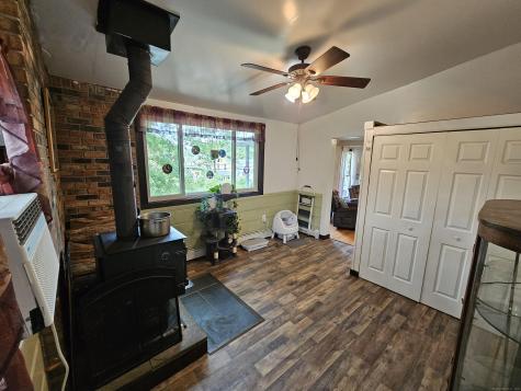 79 Roosevelt Avenue Norwich CT 06360