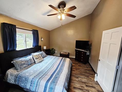 79 Roosevelt Avenue Norwich CT 06360