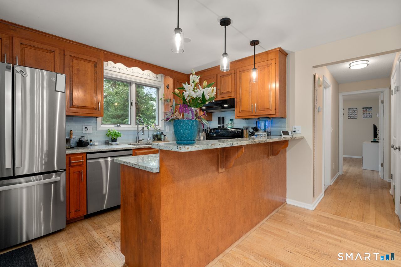 116 Bramblebush Road Manchester CT 06040