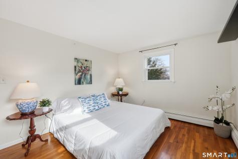 89 North Hoadley Street Naugatuck CT 06770