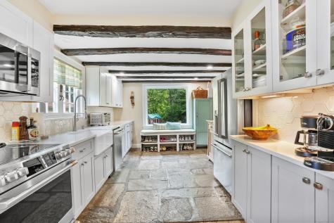 34 Hollow Road Woodbury CT 06798
