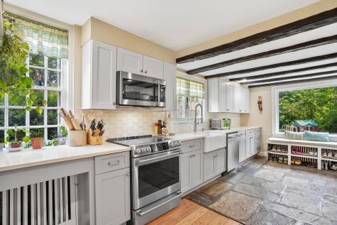 34 Hollow Road Woodbury CT 06798