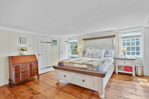 34 Hollow Road Woodbury CT 06798