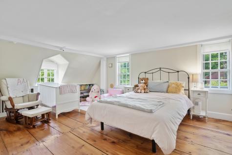 34 Hollow Road Woodbury CT 06798