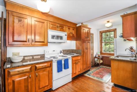 1 Long Meadow Hill Road Brookfield CT 06804