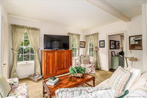 1 Long Meadow Hill Road Brookfield CT 06804