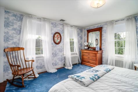 1 Long Meadow Hill Road Brookfield CT 06804