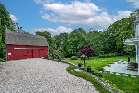 1 Long Meadow Hill Road Brookfield CT 06804