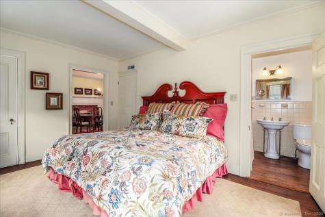 1 Long Meadow Hill Road Brookfield CT 06804