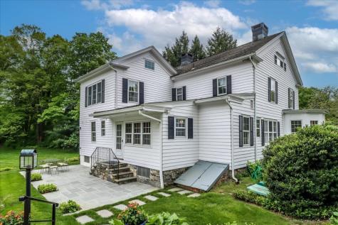 1 Long Meadow Hill Road Brookfield CT 06804